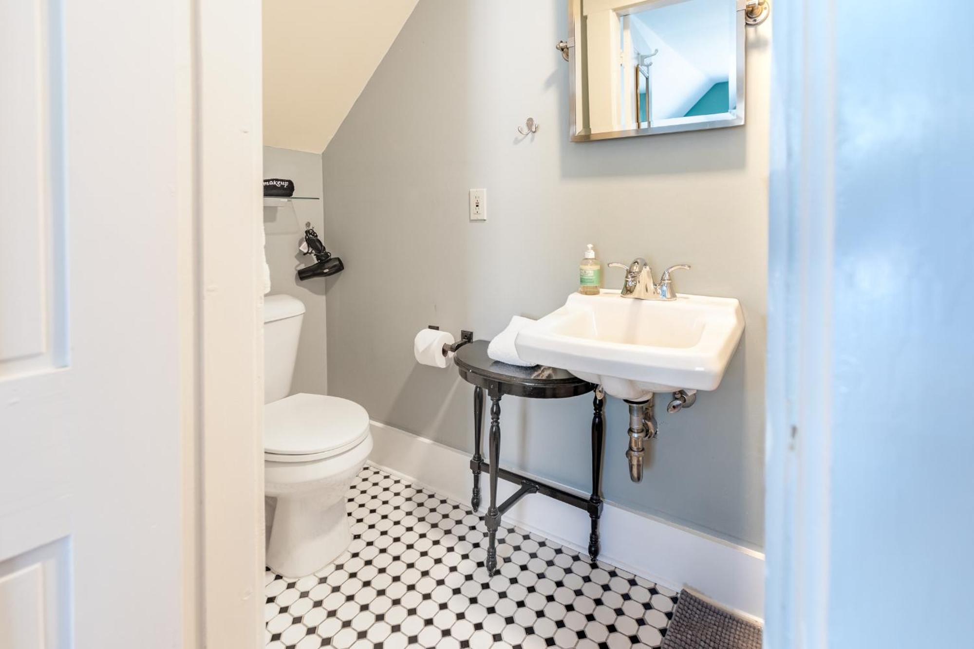 Woodbridge Inn Bed & Breakfast Вудсток Екстер'єр фото